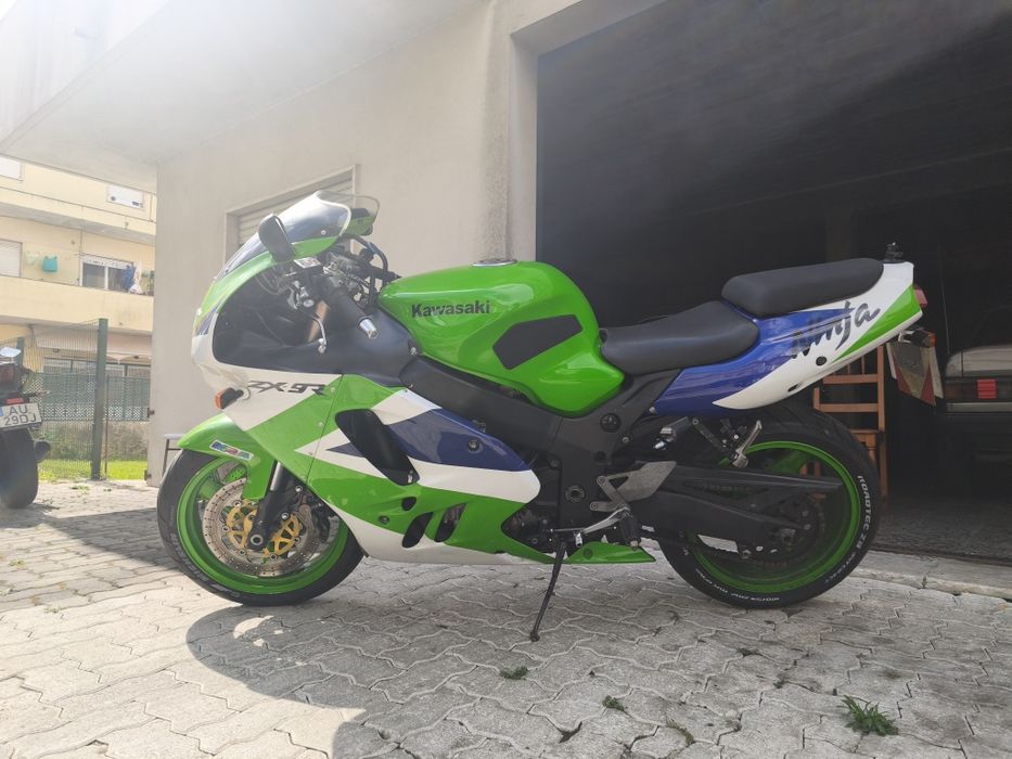 Kawasaki zx9r 1997