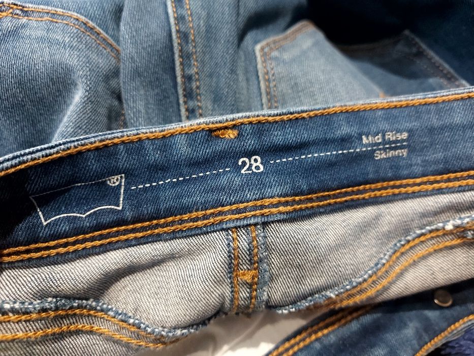 Spodnie Levis Mid Rise Skinny w28 l30