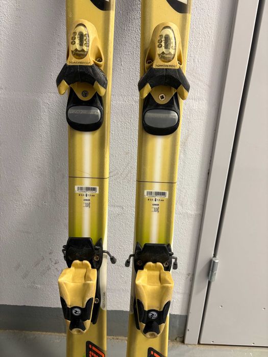 Rossignol Viper X 154 cm – narty carvingowe + wiązania Rossignol (gratis narty dziecięce 120cm Rossignol)