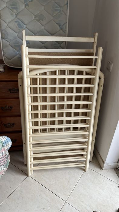 Berço/Cama para Bebé com Colchão