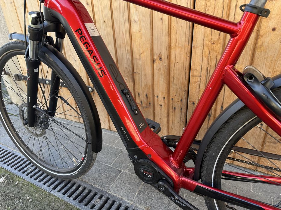 Rower Elektryczny PEGASUS PREMIO EVO 10 męski Bosch Performance CX CX4