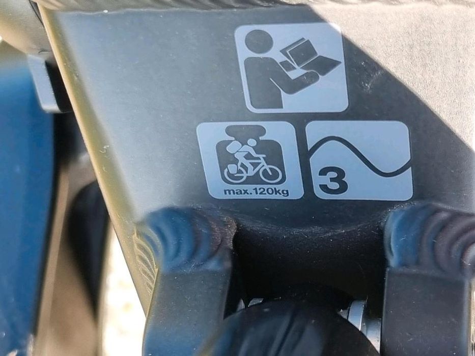 Bicicleta elétrica de montanha