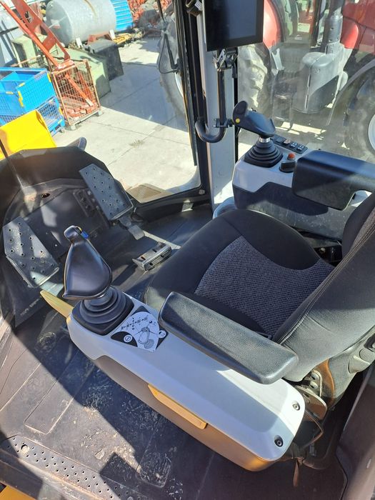 Spychacz  DRESSTA  TD16N