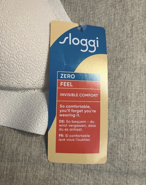 Biustonsz bezszwowy top Sloggi zero feel xs kremowy