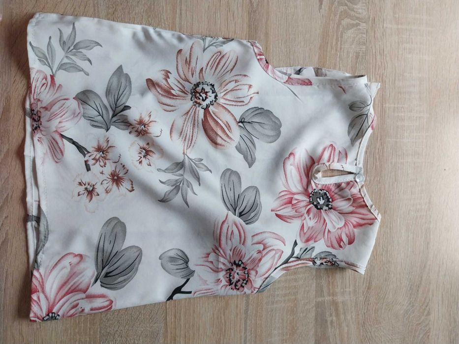 elegancki komplet r. 110/116