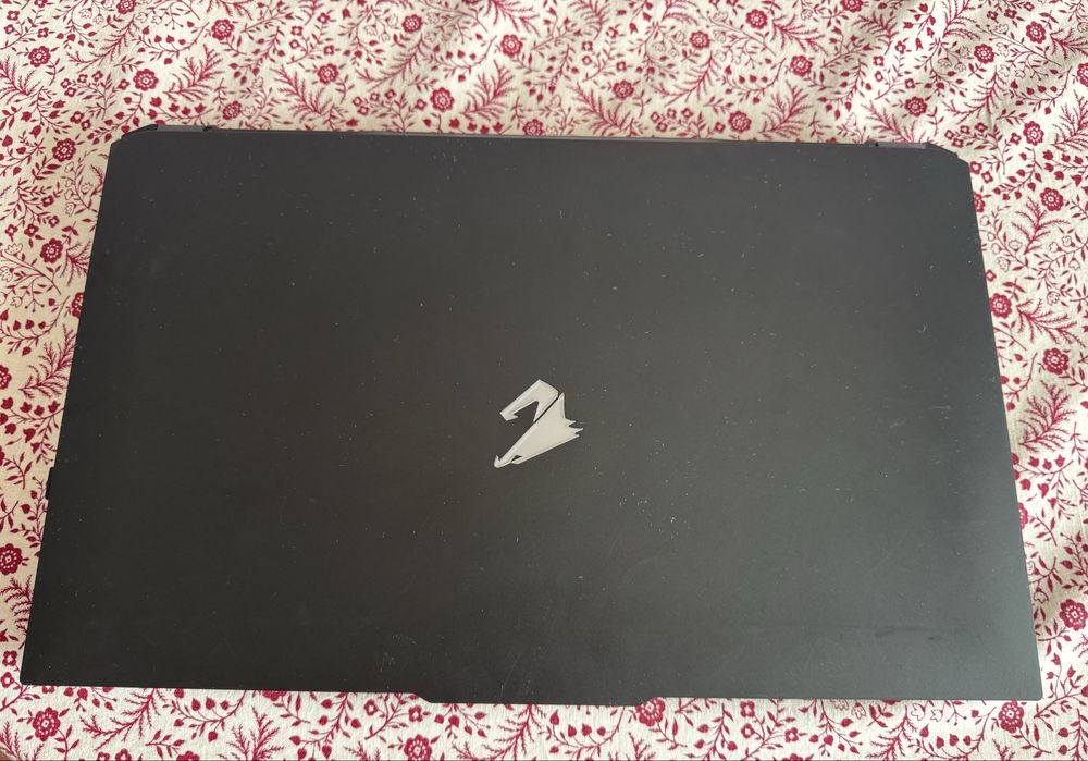 Gigabyte Aorus 7 9kf