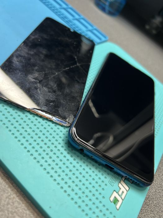 Ремонт мобільних телефонів СЦ«MobiФОН»