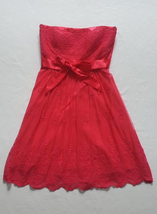 Śliczna sukienka marki VERA MONT, rozmiar 34 (XS)
