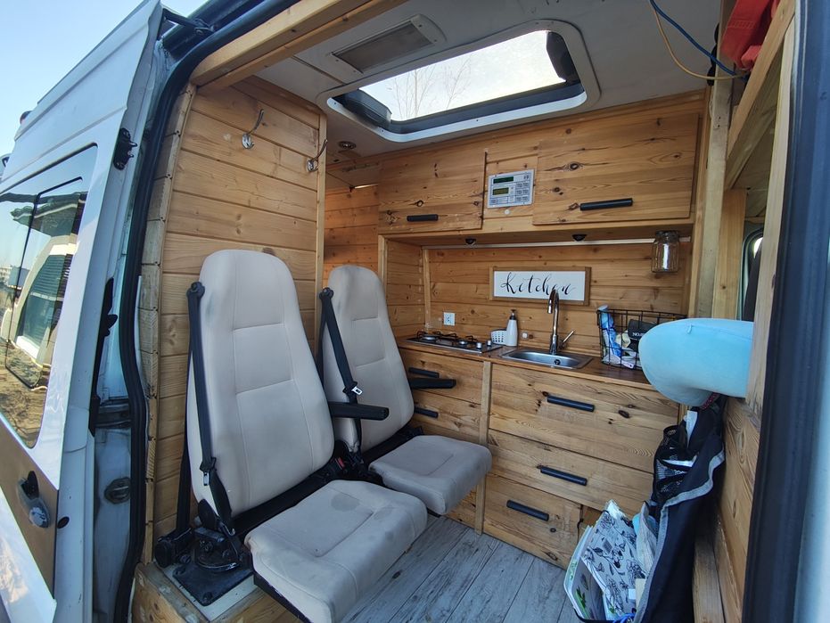 Mercedes sprinter 315 CDI 2,2.  150km  Kamper . specjalny kempingowy