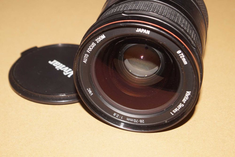 Vivitar AF 28-70mm f/2.8 для Sony