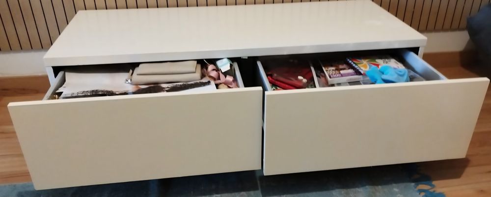 Mesa de sala ou Hall de Entrada