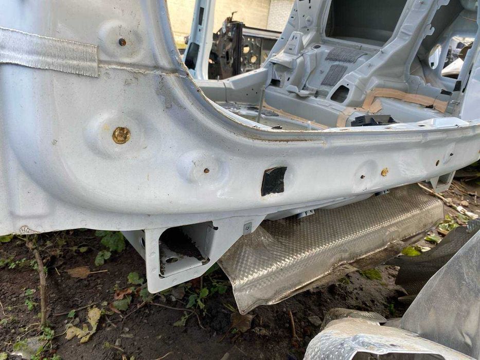 Задня панель кузова Jeep grand cherokee WL джип гранд черокі ВЛ 2021+