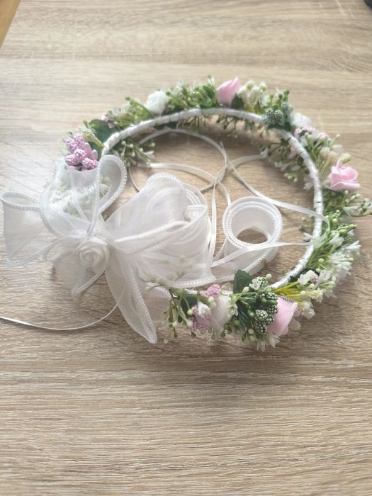 Wianek komunijny + rękawiczki