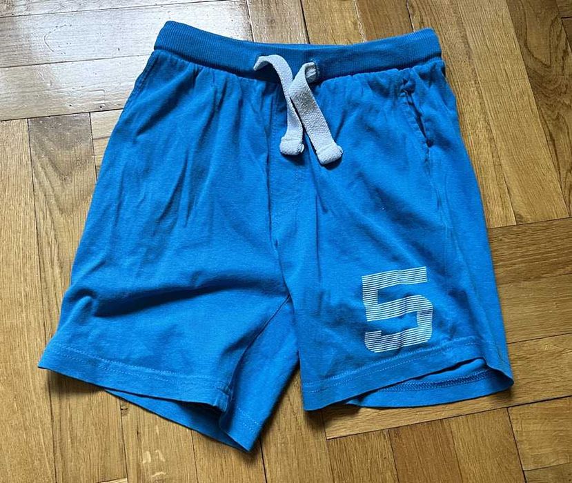 Krótkie spodenki "5" (niebieskie) - 5.10.15. - rozmiar 122