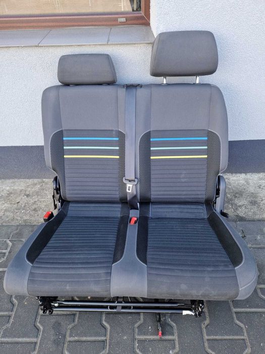 Fotel tył tylna kanapa 2 rząd Caddy III