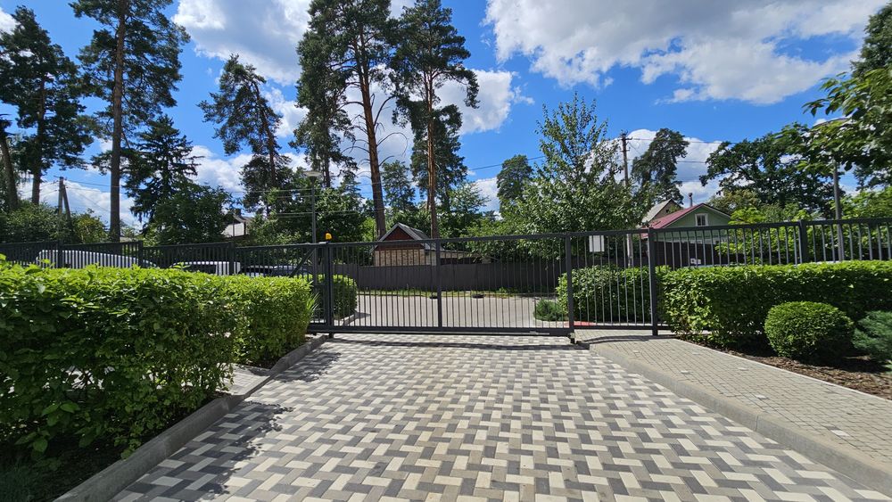 Шикарна квартира в центрі! Нові Метри! Все є! Програми ТАК!