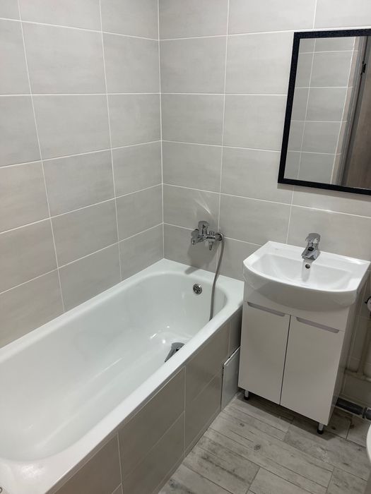 Подобово 1к квартира, 4 спал. місця. Свіжий ремонт!