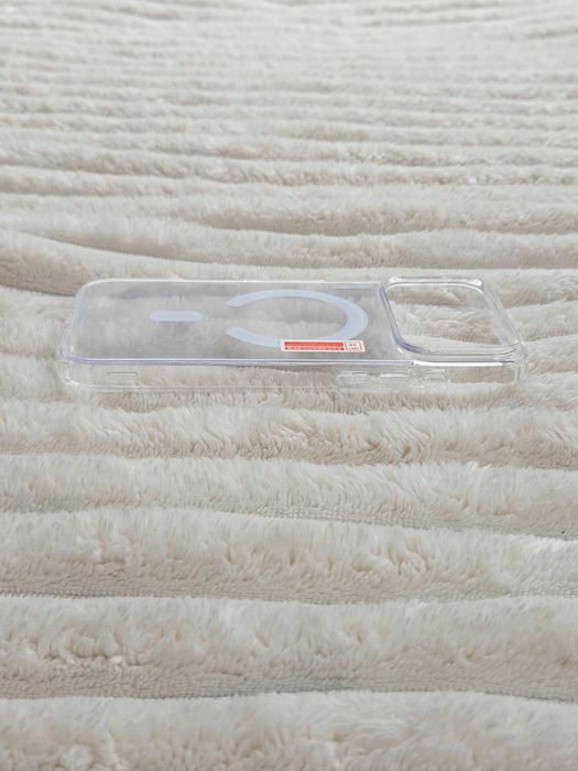 iPhone 17 Pro Max • Apple • Etui MagSafe • Przeźroczyste • Twarde