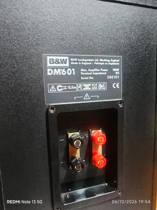 Bowers & Wilkins DM 601 S1 colunas audio