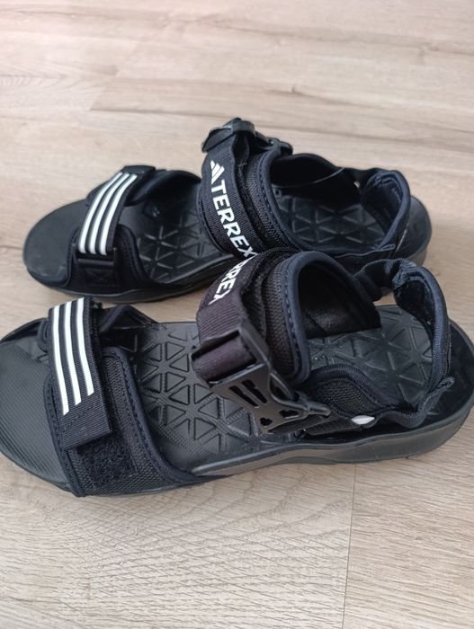 Sandały męskie trekkingowe adidas Terrex Cyprex Ultra Sandal HP8651 r 43