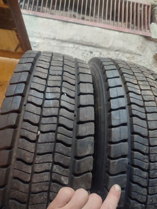 Opony ciężarowe 215/75/R17,5