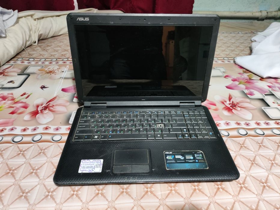 Продається ноутбук Asus