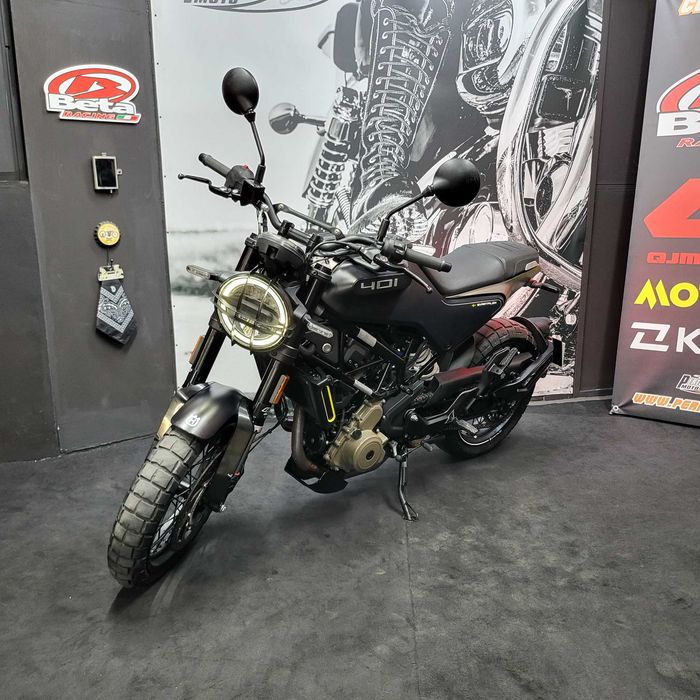 Husqvarna Svartpilen 401