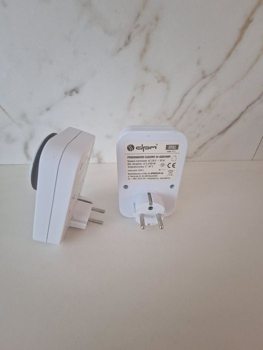 Programator czasowy 24h DPM  model DT01 2 sztuki