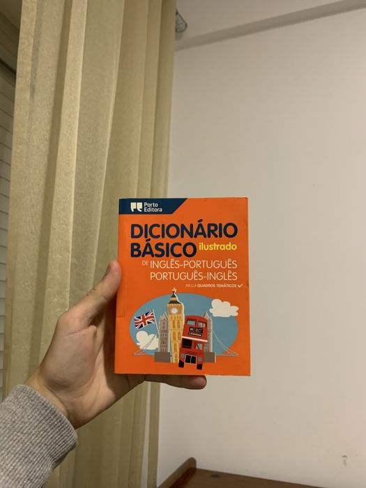 Dicionário básico inglês e português