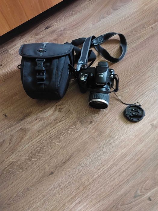 Aparat cyfrowy FUJI FinePix S5600