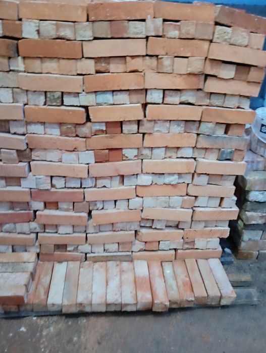 Sprzedam środki cegły