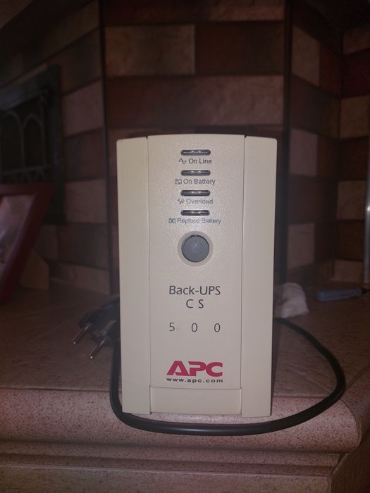 Продається комп'ютерний УПС 500