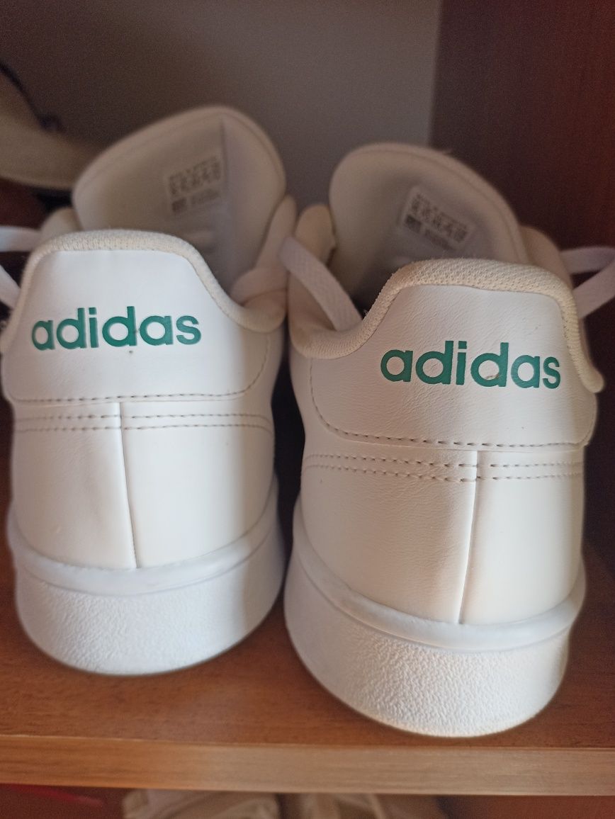 Adidas originals. 1 000 Olx
