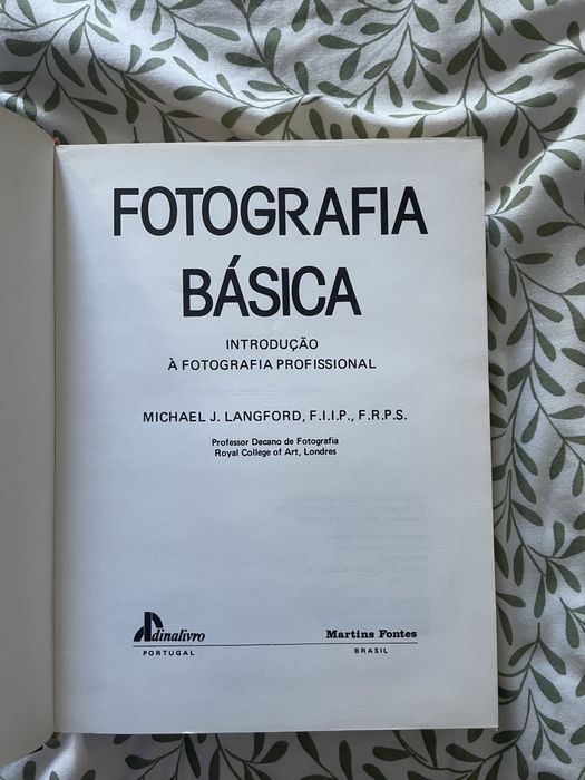 Coleção de Livros Vintage "Colecção Fotografia" (2 Volumes) - Capa Dura