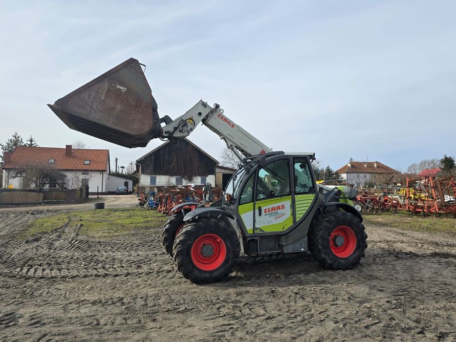 Ładowarka teleskopowa Claas Scorpion 7040