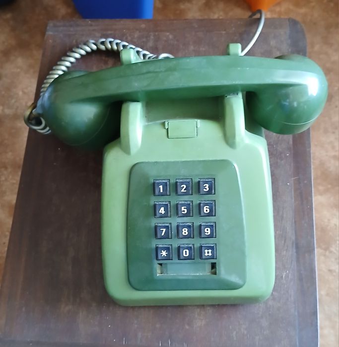Telefone vintage de Teclas, verde