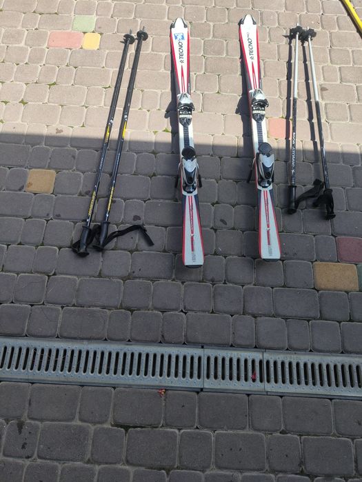 Продам.  лижі!!!