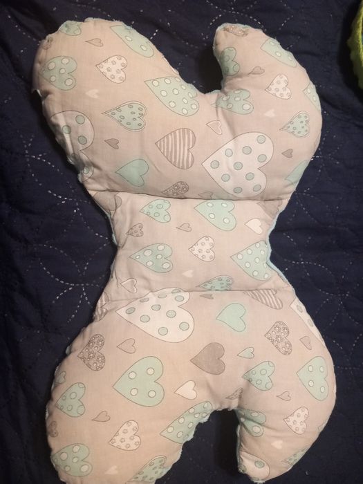 Dwie poduszki motyl dla niemowlat firma medipartners