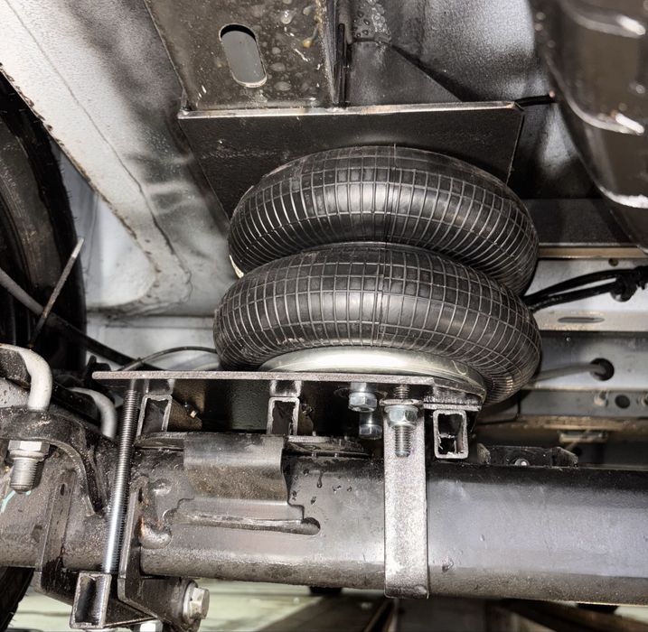 Пневмопідвіска до Renault Master Opel Movano пневмоподвеска