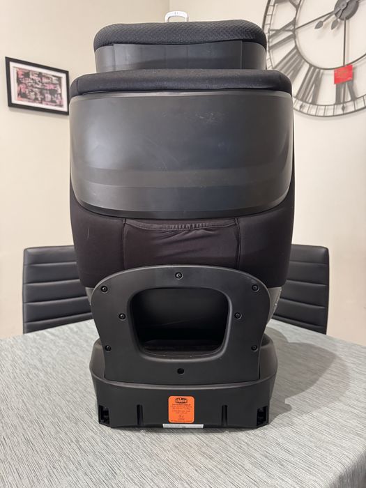 Cadeira auto chico com base isofix 360