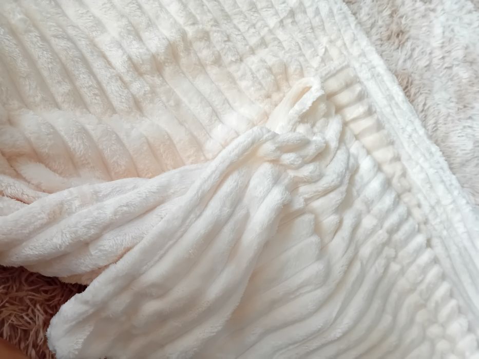 Luksusowy bardzo duzy koc mitacja futra nowy puszysty miękki