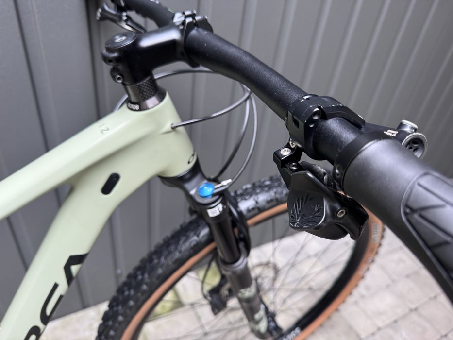 Карбоновий Велосипед Orbea Oiz AXS. Вилка Fox