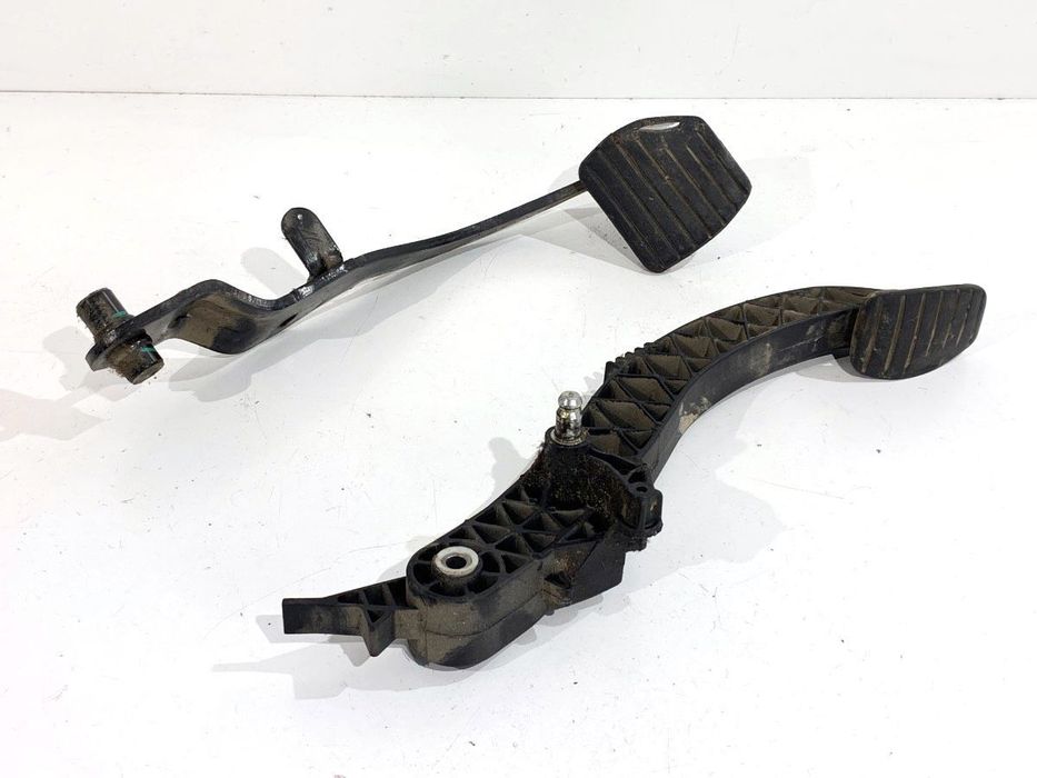 PEDAŁY MANUAL  RENAULT KANGOO / GRAND KANGOO II (KW0/1_) 2008 - 2022 1.5 dCi 75 (KW07, KW10, KW04)