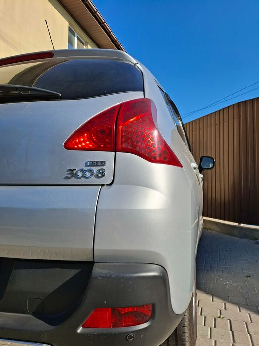 Продаю Peugeot 3008