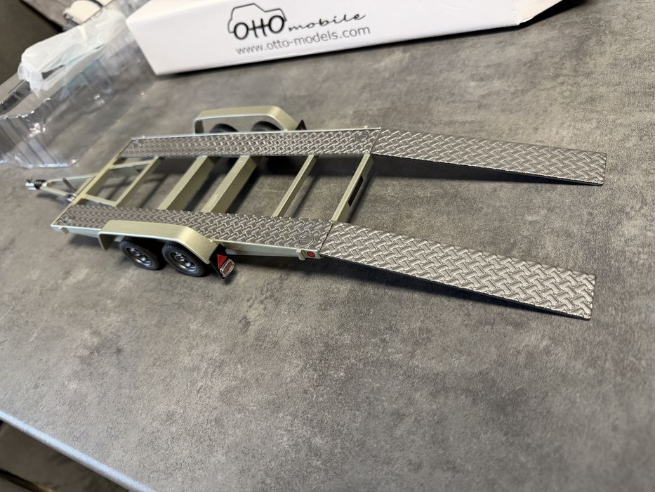 Продам лафет 1:18 Otto Mobile