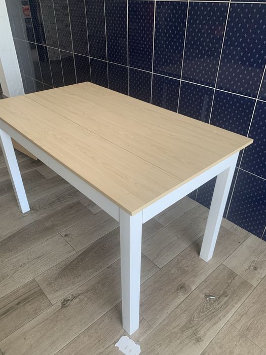 Mesa madeira clara