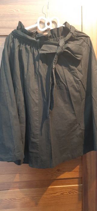 Czarna spódnica M 38