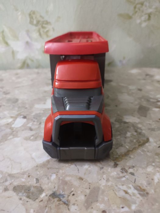 Грузовик Hot Wheels City Blastin' Rig автовоз