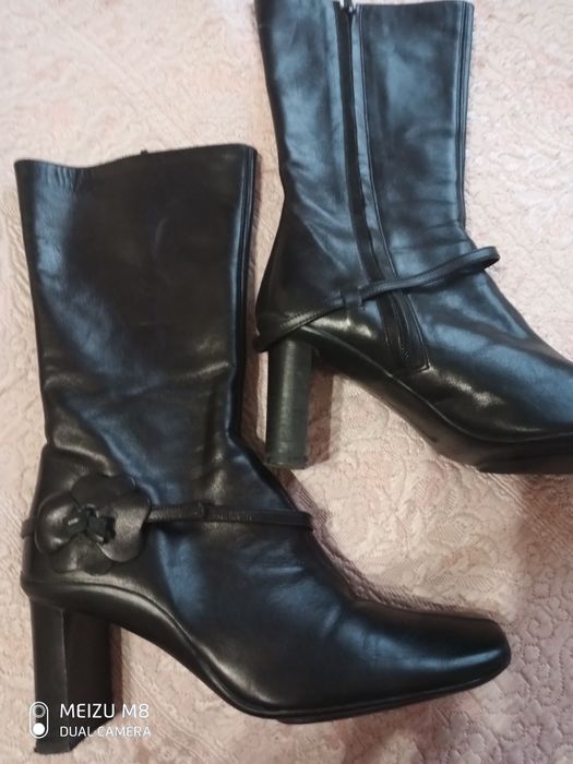 Сапоги демисезонные Fornarina.