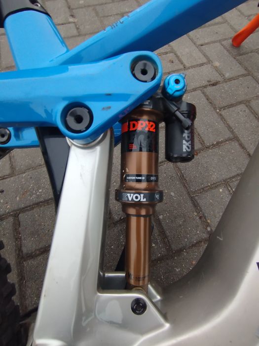 Rower elektryczny Cube Stereo